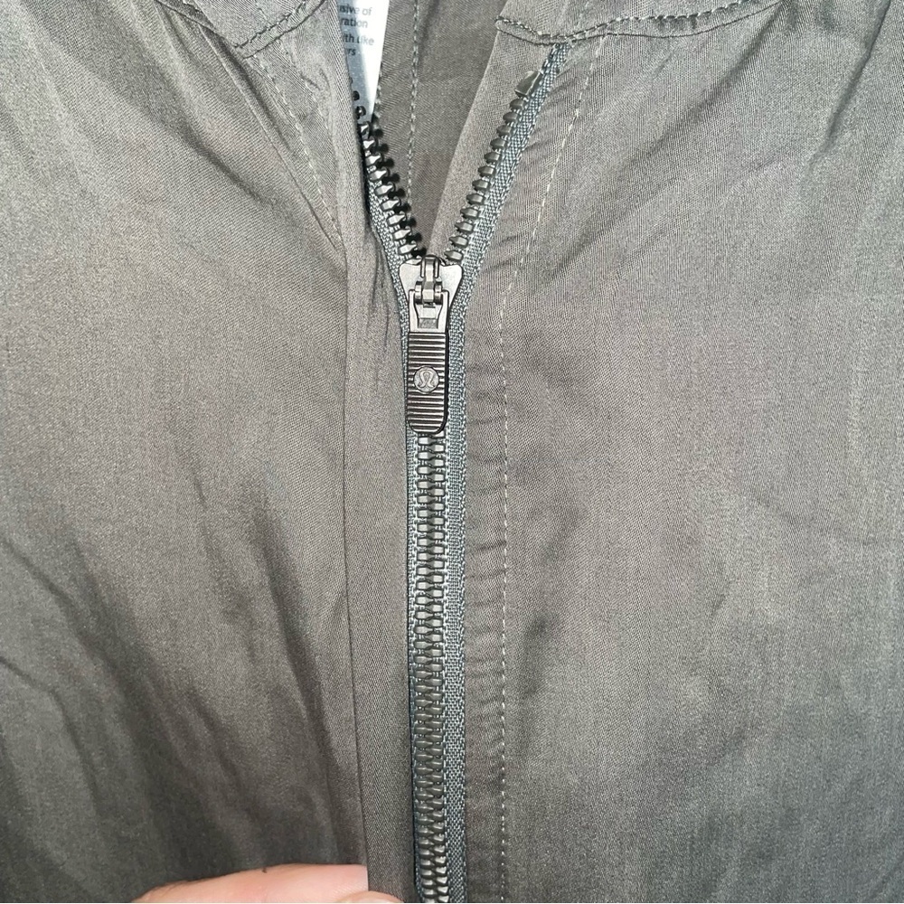 Lululemon City Stroll Hoodie Grey Sage Size 6 - Picture 5 of 7